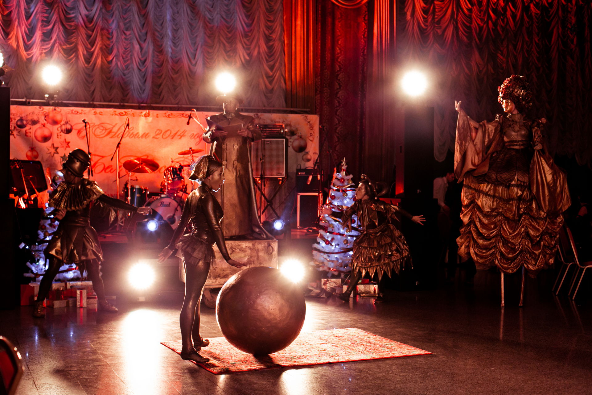 НОВОГОДНИЙ ПРИЁМ В БУКИНГЕМСКОМ ДВОРЦЕ 7