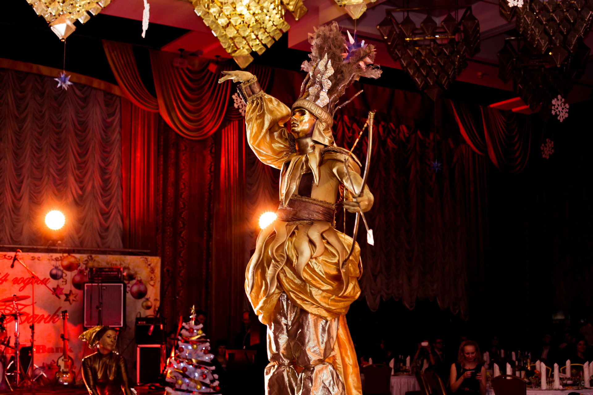 НОВОГОДНИЙ ПРИЁМ В БУКИНГЕМСКОМ ДВОРЦЕ 8