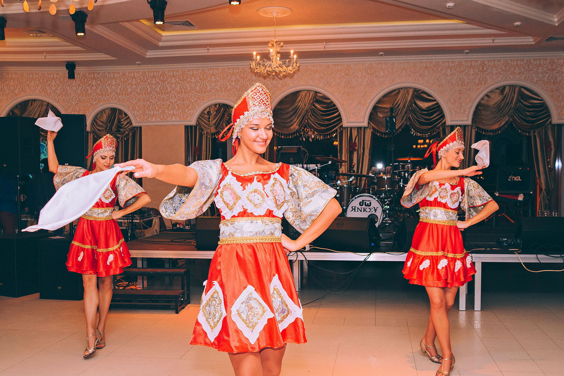 НОВОГОДНЯЯ СКАЗКА ОМА 9