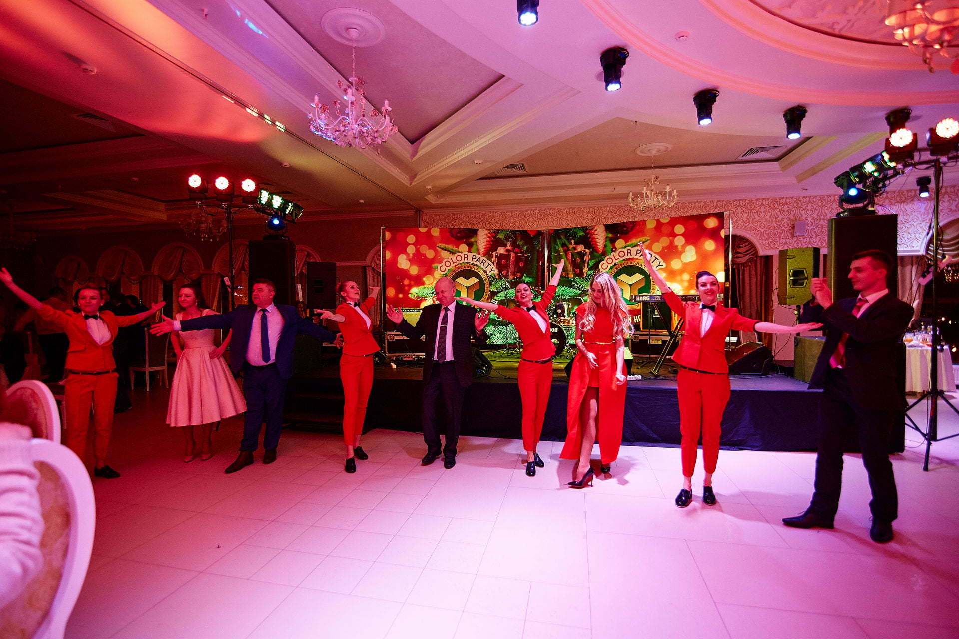 САМЫЙ ЯРКИЙ НОВЫЙ ГОД 8