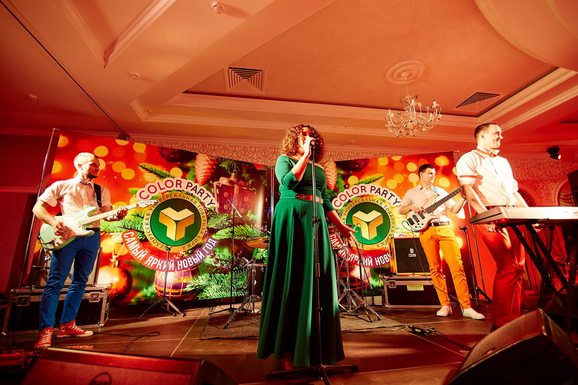 САМЫЙ ЯРКИЙ НОВЫЙ ГОД 9