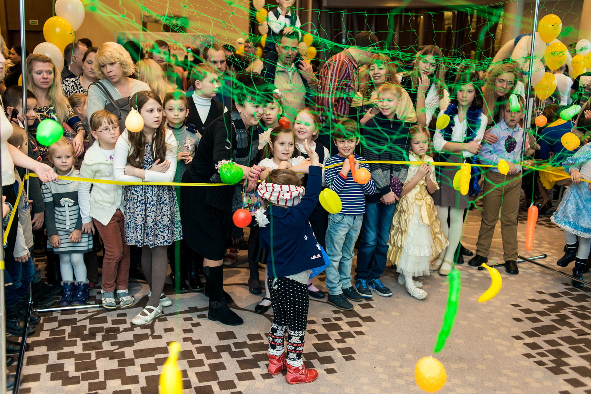 НОВОГОДНИЕ ПРИКЛЮЧЕНИЯ МИНЬОНОВ В ОМА 7