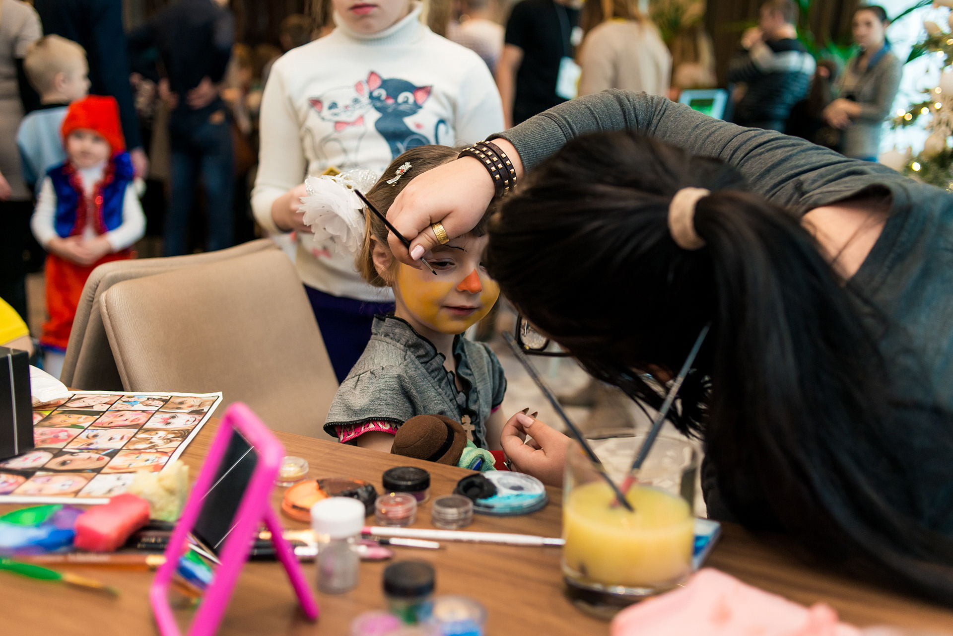 НОВОГОДНИЕ ПРИКЛЮЧЕНИЯ МИНЬОНОВ В ОМА 11