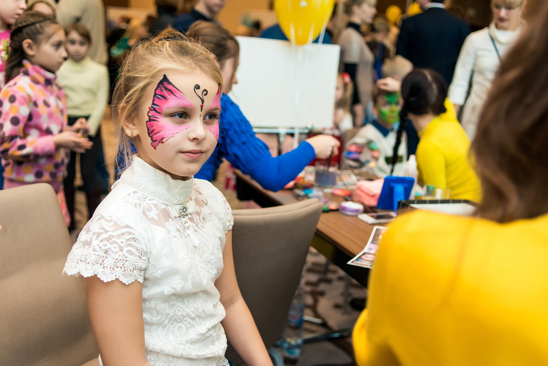 НОВОГОДНИЕ ПРИКЛЮЧЕНИЯ МИНЬОНОВ В ОМА 12