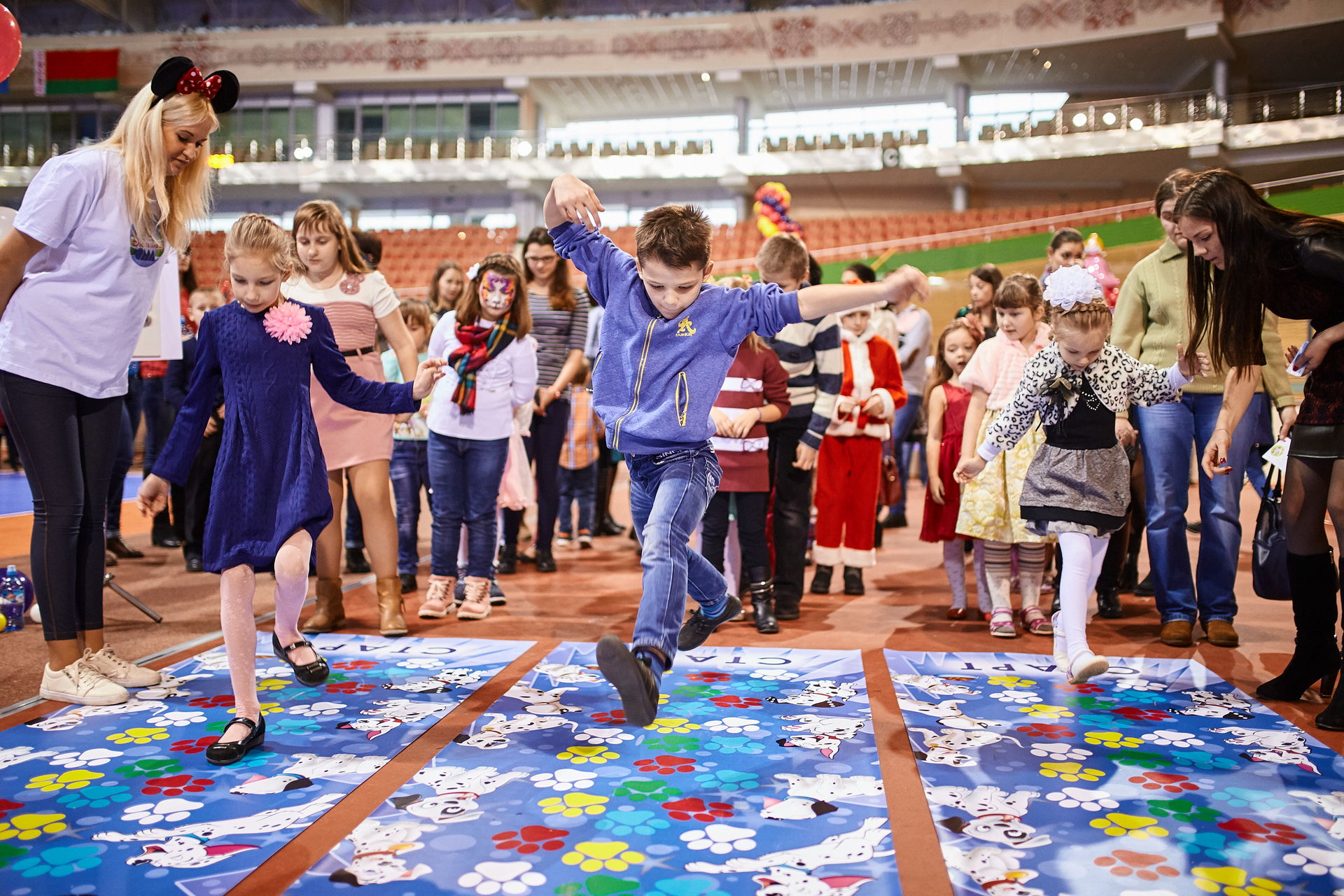 НОВОГОДНИЙ ДИСНЕЙЛЕНД ОМА 9