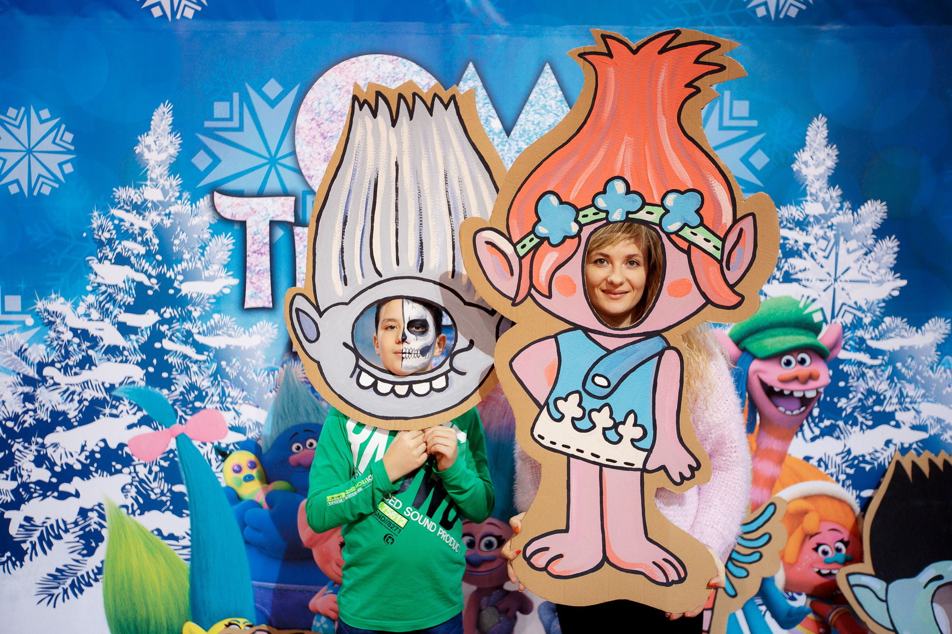 НОВОГОДНЯЯ ОМАТРОЛЛИЯ 3