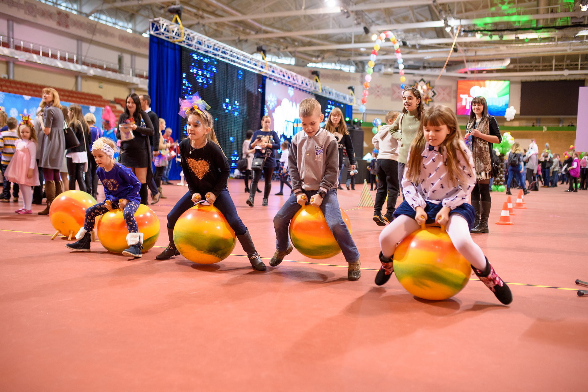 НОВОГОДНЯЯ ОМАТРОЛЛИЯ 17