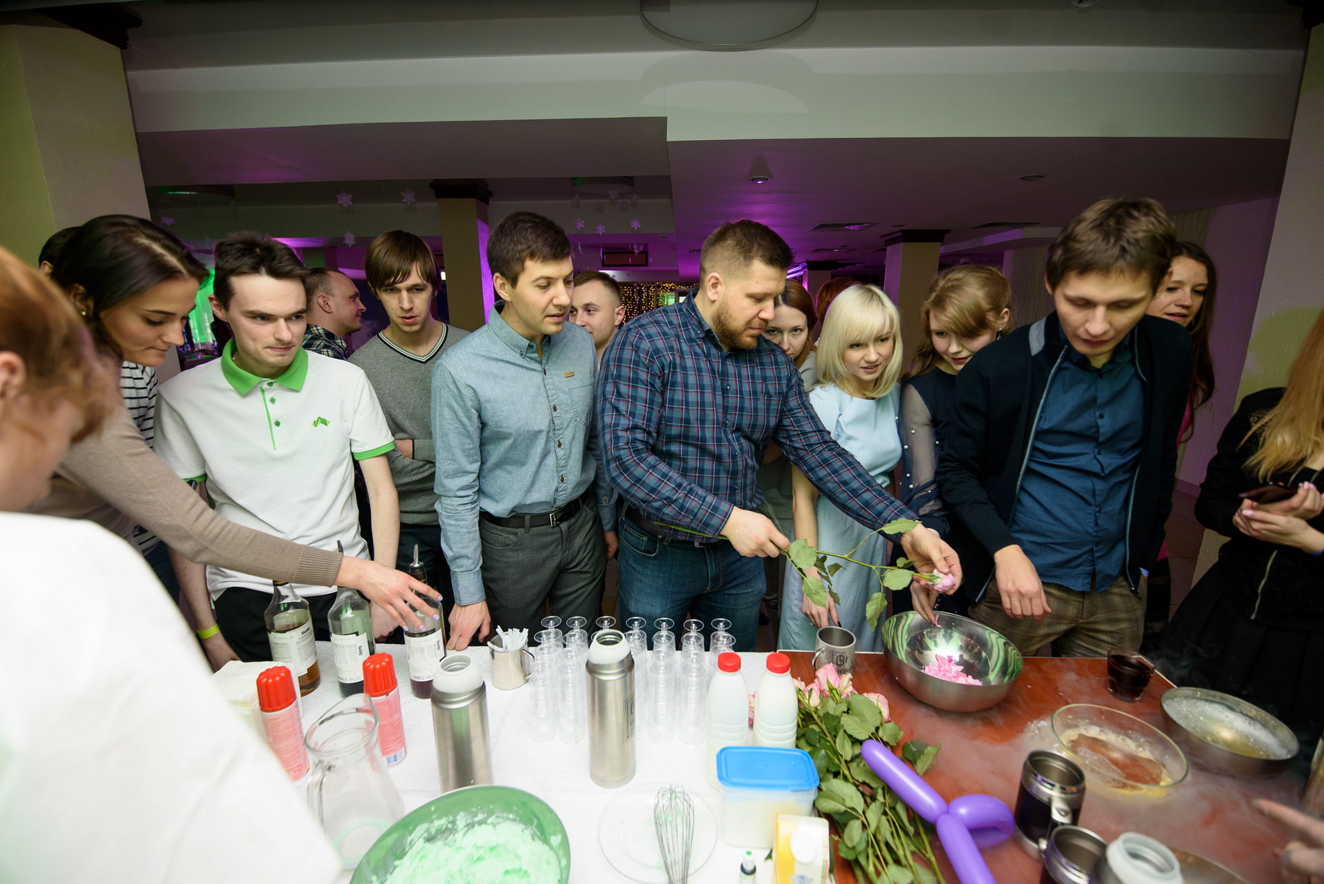 ACTIVE PLATFORM ON EVEREST 19