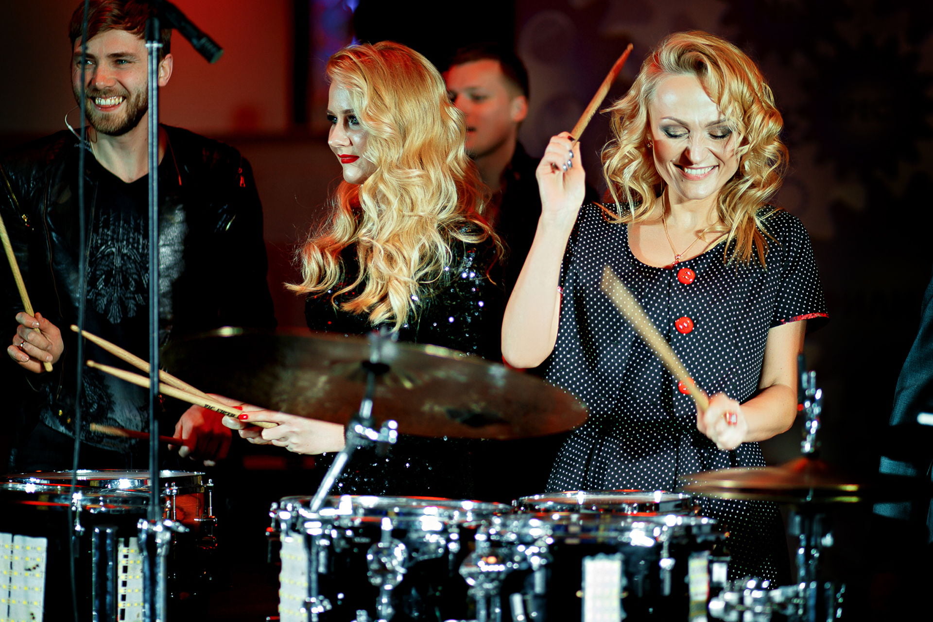 ВРЕМЯ ПЕРВЫХ. ВРЕМЯ ЛУЧШИХ. 11